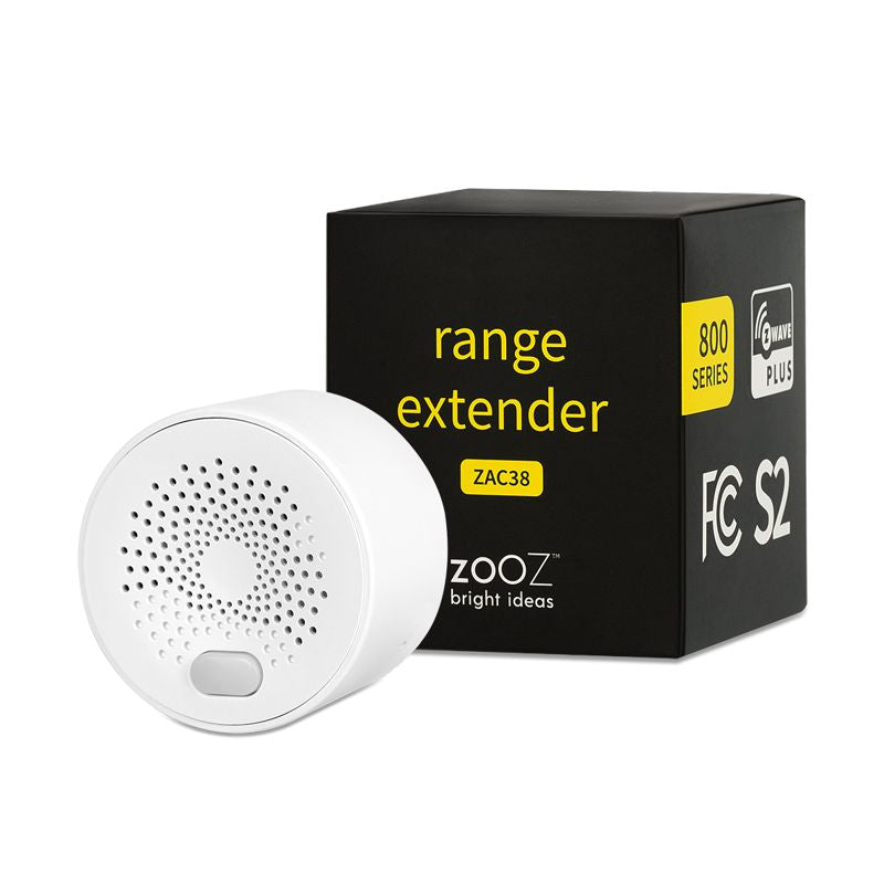 Zooz ZAC38 800 Series Z-Wave Plus Range Extender with status LED and ventilation slots